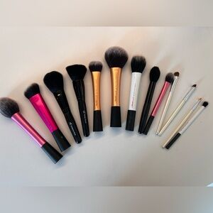 Super assortment of Makeup brushes (face and eye)